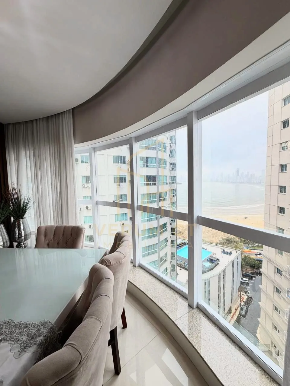 Apartamento de Alto Nível | 3 Suítes | Vista Mar