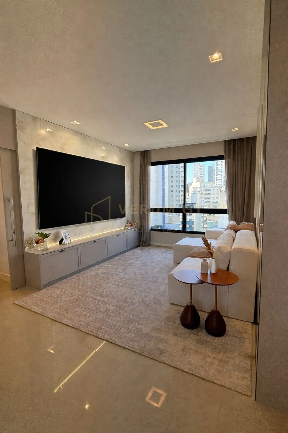Apartamento 3 Suítes | Localizado no Centro | Mobiliado