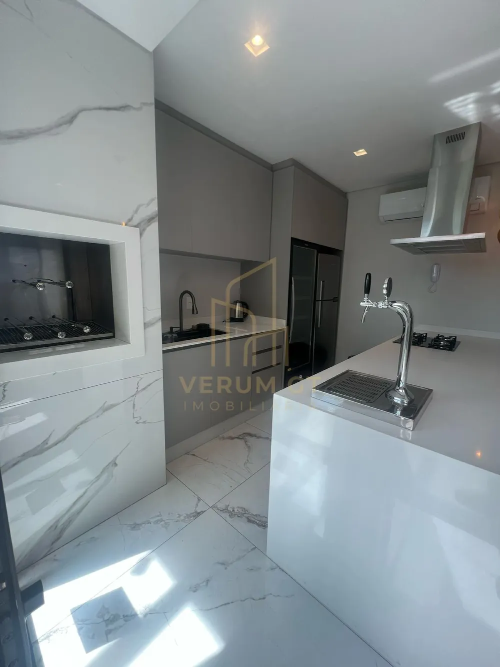 Apartamento Sofisticado | 3 Suítes | Elegância e Espaço