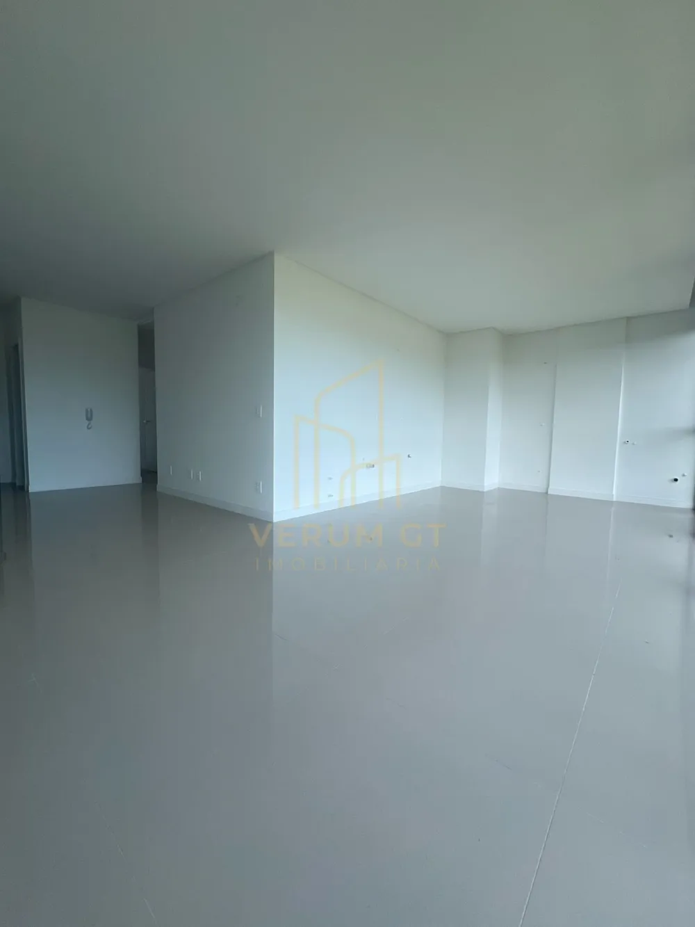 Apartamento Sofisticado | 3 Suítes | Elegância e Espaço